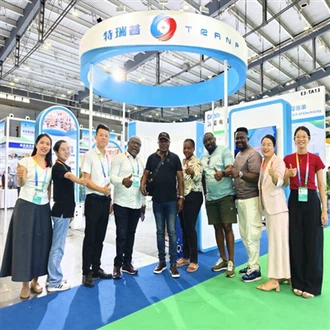 中国とアフリカの経済貿易協力への共同訪問